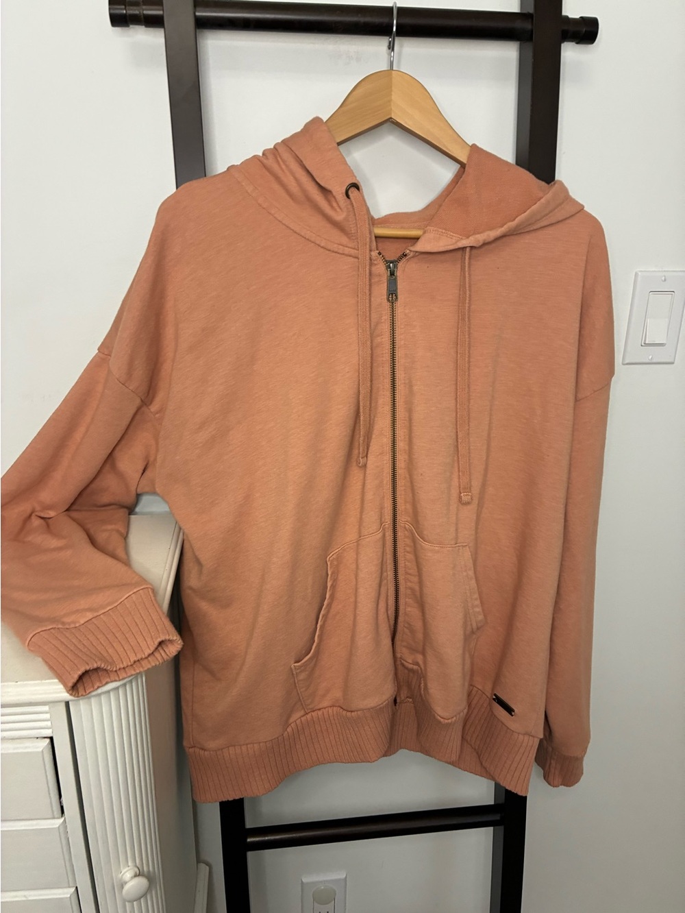 Natural Reflections XL Women’s Zip-Up Hoodie in boho Dusty Rose-ish colour.